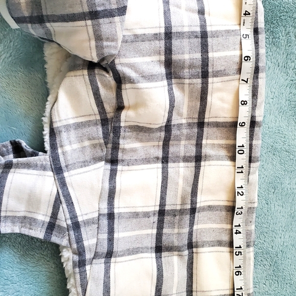 Koolaburra by Ugg Fleece Dog Coat with Cap for your furbaby!  Size XL - Picture 5 of 9